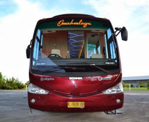 BUS MEWAH OMAH MLAYU