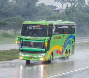 sewa bus jakarta andarabus18