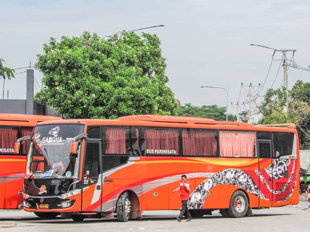 Karoseri Bus Paling Populer di Indonesia, Ternyata Sudah Mendunia Lho!