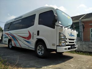 sewa bus mini jakarta