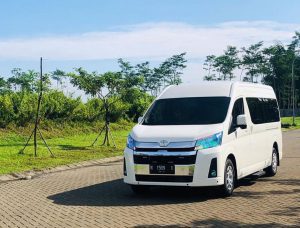 Sewa bis jakarta9