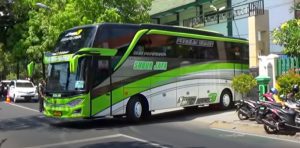 Sewa Bus Ziarah Wali Songo