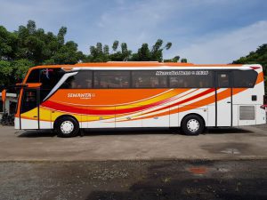 sewa bus semanta transport