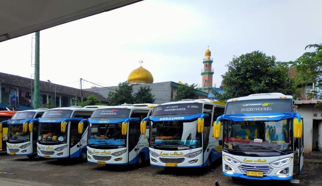sewa bus esem abadi