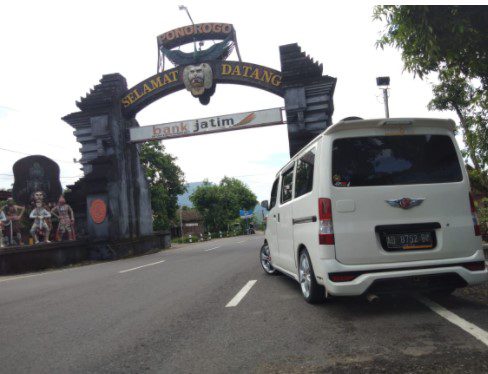travel jakarta wonogiri