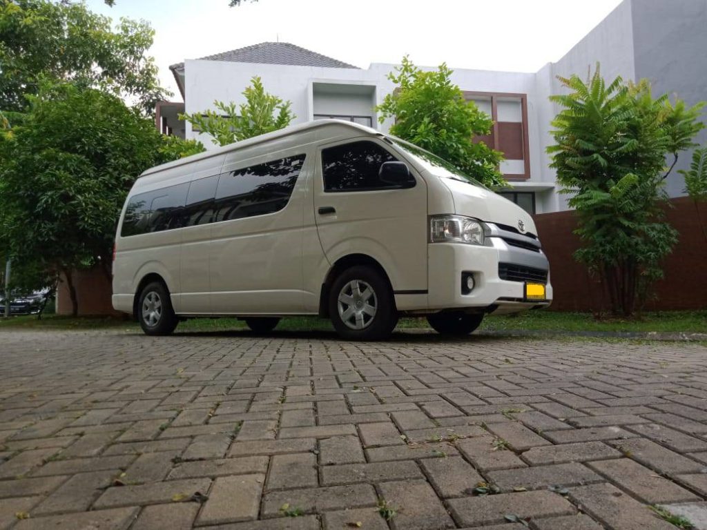 travel jakarta magetan