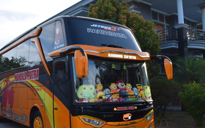 travel Jakarta Pamekasan