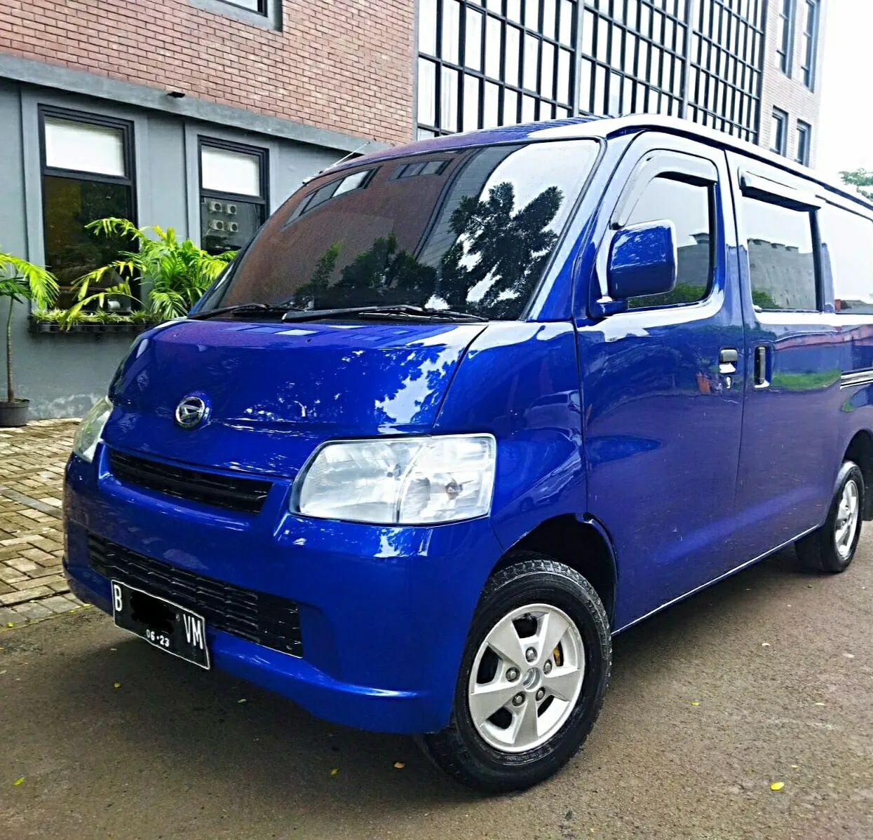 travel Jakarta Maja