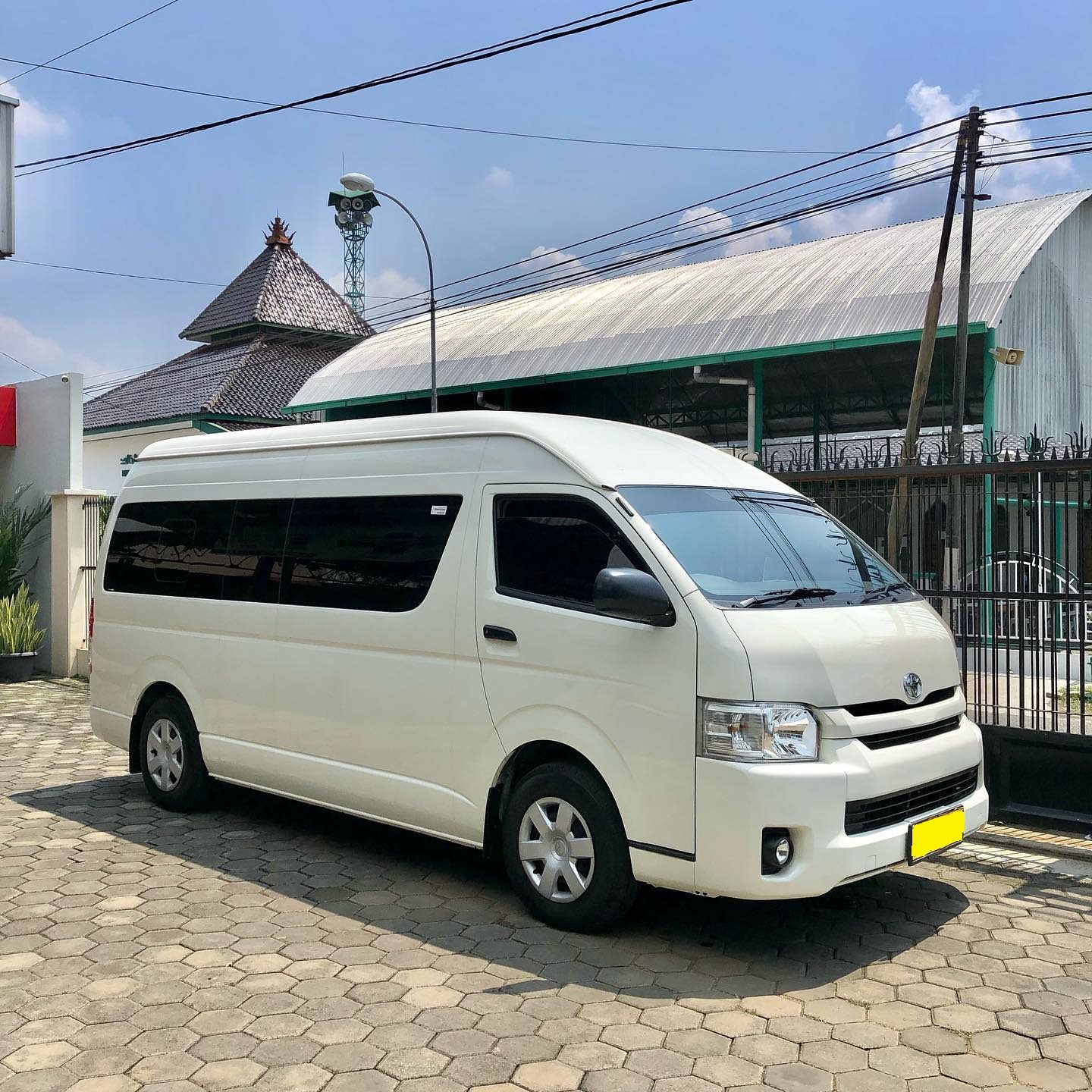 7 Rekomendasi Travel Jakarta Gombong Terbaik