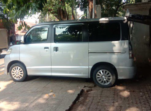 travel Jakarta Slawi