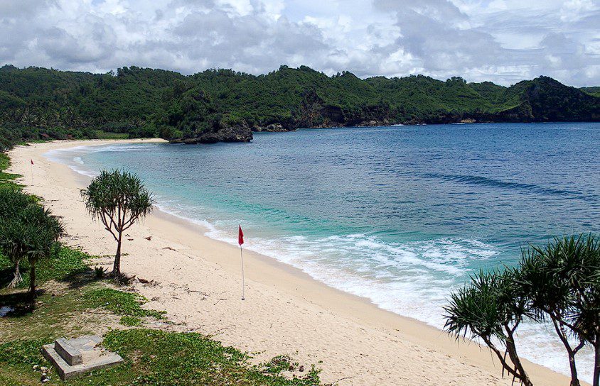 pantai pacitan