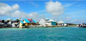 wisata bahari di sulawesi tenggara