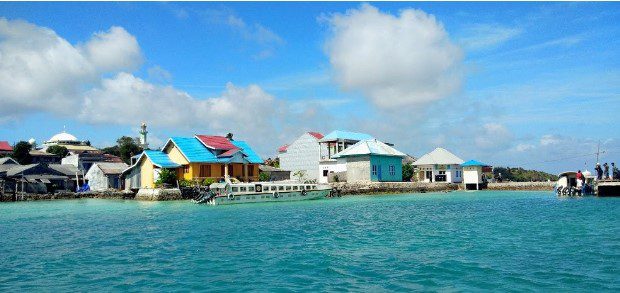 wisata bahari di sulawesi tenggara