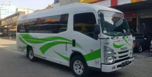 sewa mobil ELF Madiun