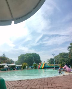kolam renang di tangerang