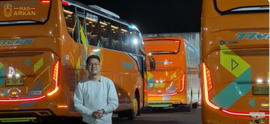 youtuber bus indonesia