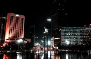 wisata malam di jakarta