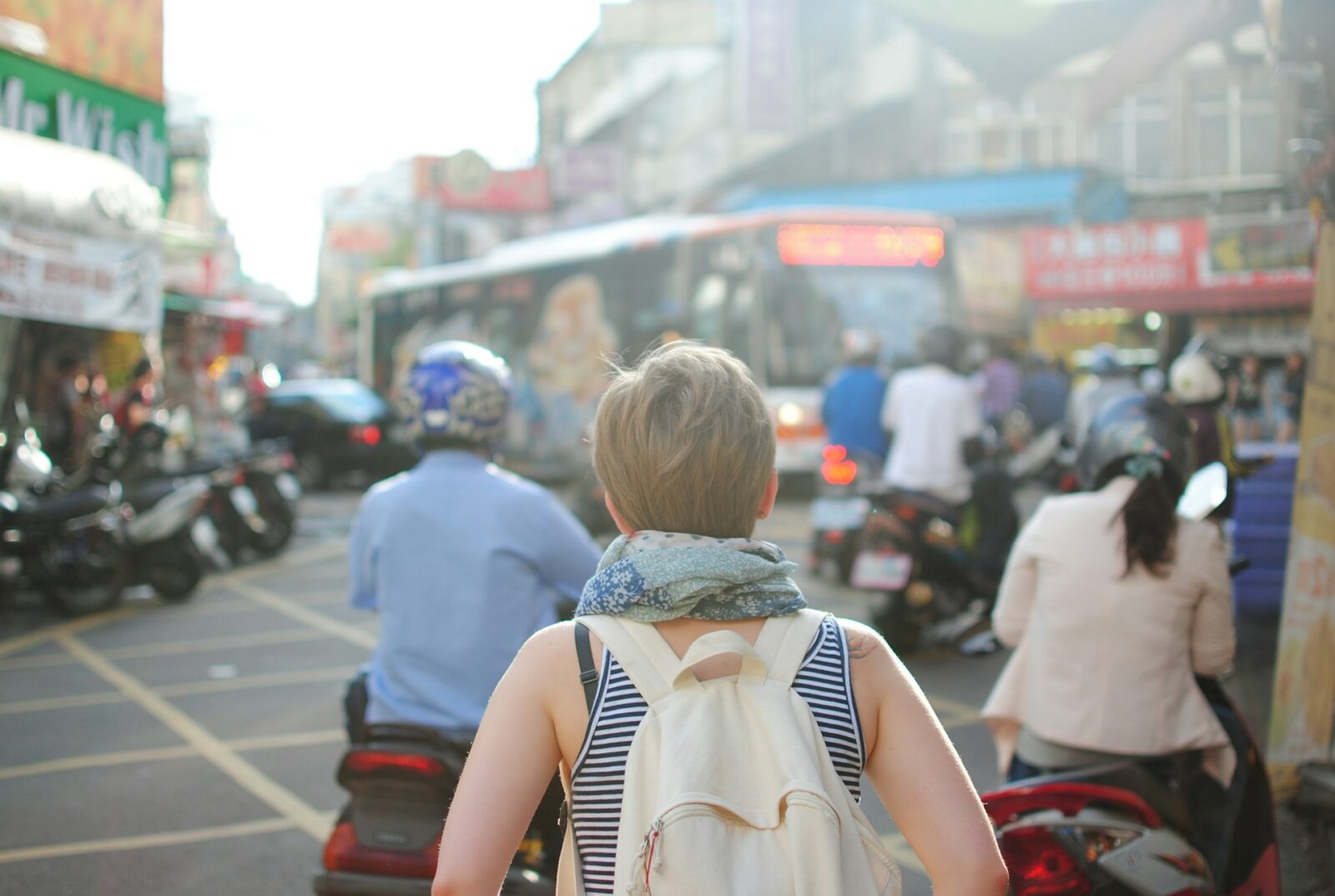 Rekomendasi 8 Sewa Bus Jakarta Cocok untuk Pariwisata, Ziarah, hingga Mudik Lebaran!