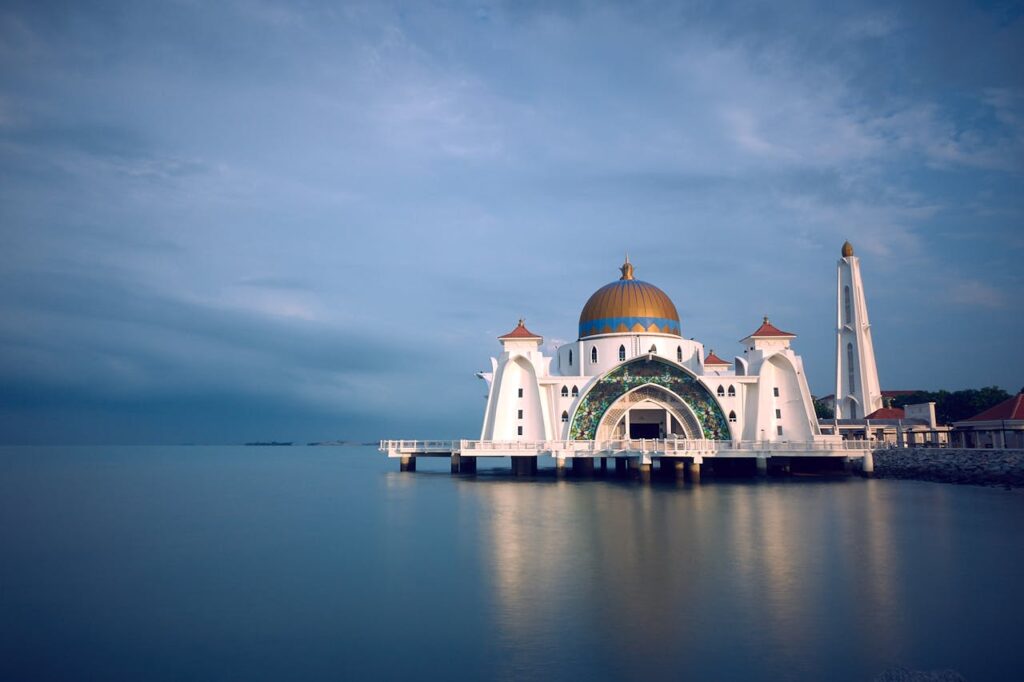 10 Tempat Wisata Religi Islam di Sulawesi Selatan